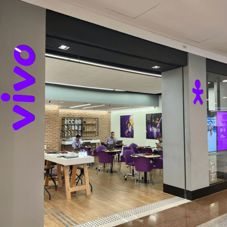 Imagem de interna da loja vivo