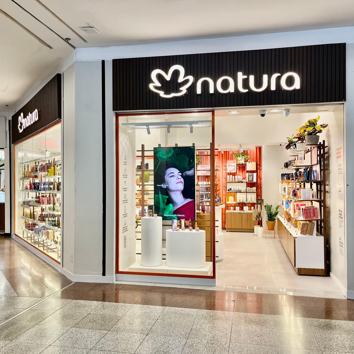 Imagem de interna da loja natura