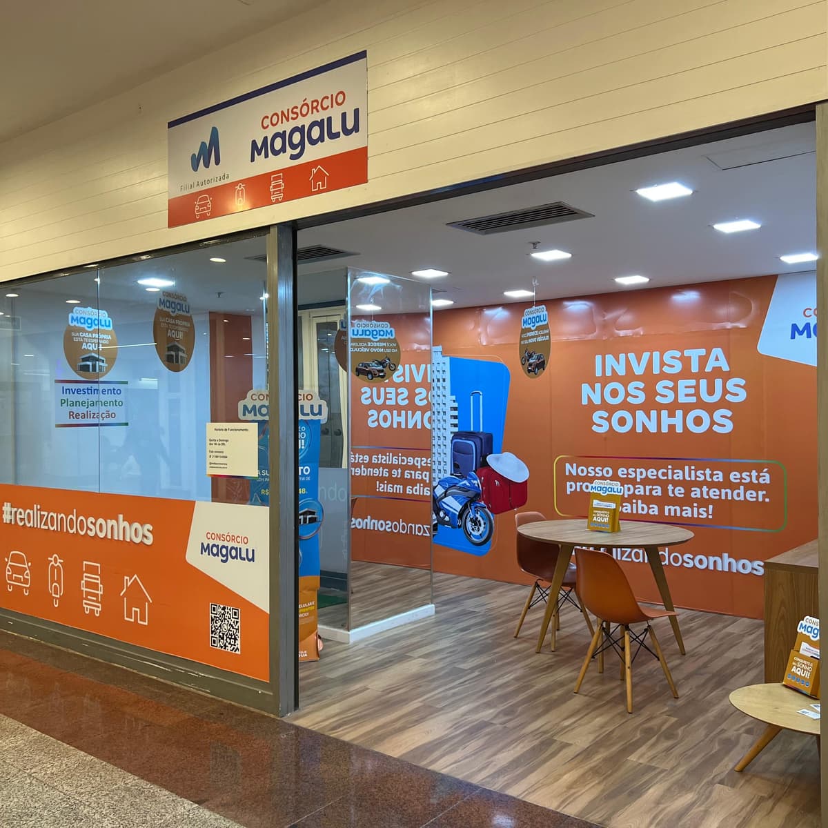 Imagem de interna da loja consórcio magalu